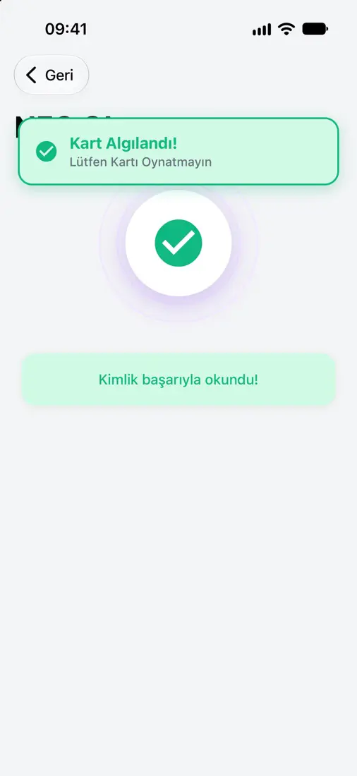 Mobil uygulamada kimlik kartının çipi okundu: Kimlik başarıyla okundu